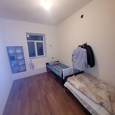 Квартиры: Hayat evidir, kirayə verilir, oğlanlar üçün, bir nəfər 100 m. + — 9