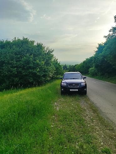 pər: Hyundai Santa Fe – qara rəngli, geniş və rahat krossover. Texniki və — 9