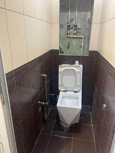 Qarajlar: Metro həzi aslanova 10 dəqiqəlik məsafədə,4cü kvadratda,gənclər — 8