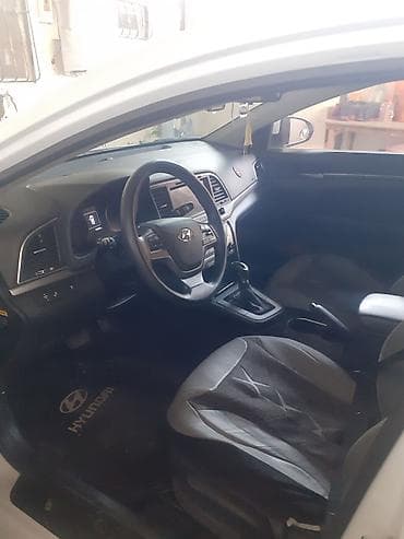 hyundai tucson 2006: Hyundai Avante sedan – ağ rəng, şəhər və magistral üçün rahat və — 6