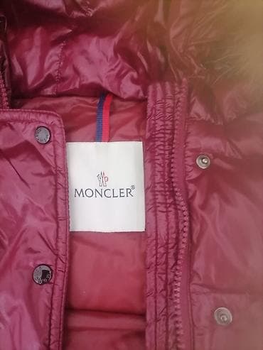 2021 kurtkalar: Moncler qadın qış gödəkçəsi - Rəng: tünd bordo (şərab tonunda, parlaq — 2