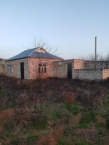 şirvan əmlak: Şirvan şəhər Hacıqəhrəmanlı qəsəbəsi Fərman quliyev küçəsi Həyətyanı — 4