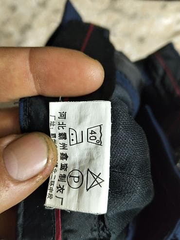 Kostyumlar: Reng tund goy 6 yasinda usaqlar ucun — 2