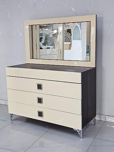 ucuz kamot: *Termo satılır* Qıymet 90 azn *Catdırılma pulsuz* Olculerı — 1