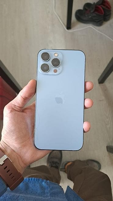 IPhone 13 Pro, Sierra Blue