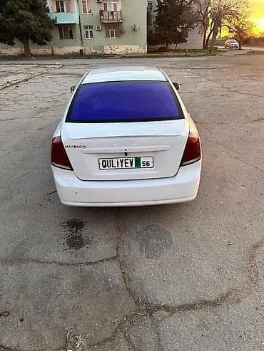 Avtomobil satışı: DAYVO GENTRA Xüsusiyyətlər: - Kuzov: ağ rəngli sedan, tünd bənövşəyi — 3