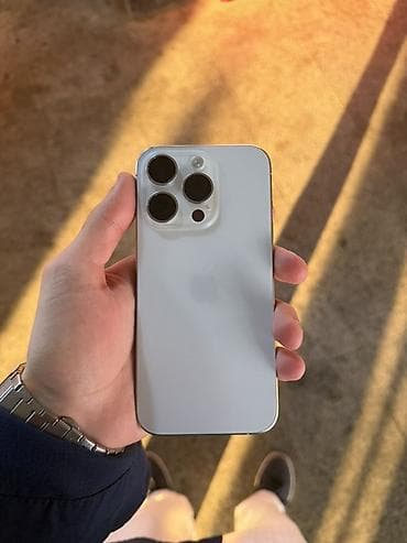i̇pone 14: IPhone 15 Pro, 128 GB, Ağ, Zəmanət, Simsiz şarj, Face ID — 1