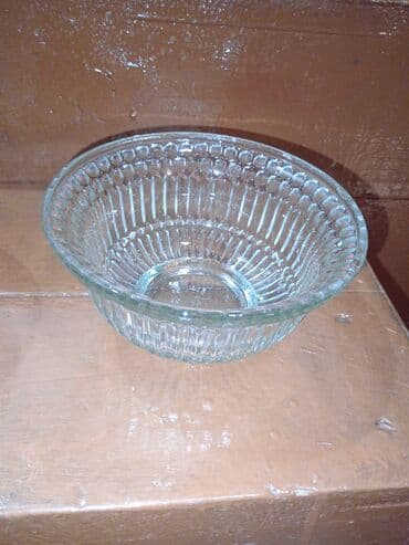 10 yaş tortları: Tort və şiriniyyat qabı, Şüşə, Rusiya — 4