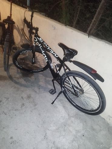 27 5 velosiped: Ama sadece qoşmuşam Şəhər və yüngül off-road sürüşləri üçün uyğun — 2