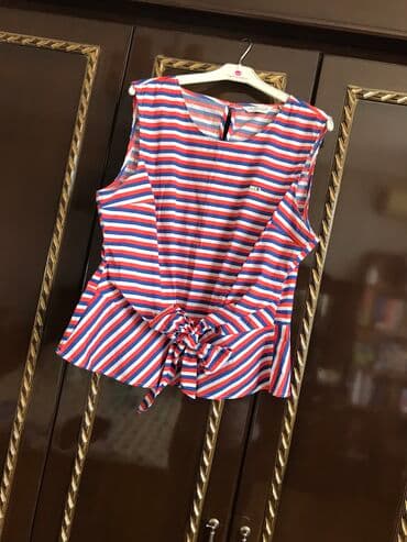 ağ qadın koftaları: Park bulvardaki Polodan 70azn alinib. 1-2defe geyilib. Cox serin — 1