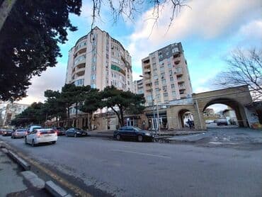 kub az bina evləri: Bakıxanov qəs., 2 otaqlı, Yeni tikili, m. Neftçilər, 92 kv. m — 12