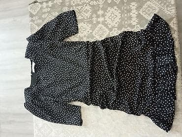 midi donlar: Qara rəngli, ağ xırda nöqtəli qadın paltarı. - Model: asimmetrik ətək — 2