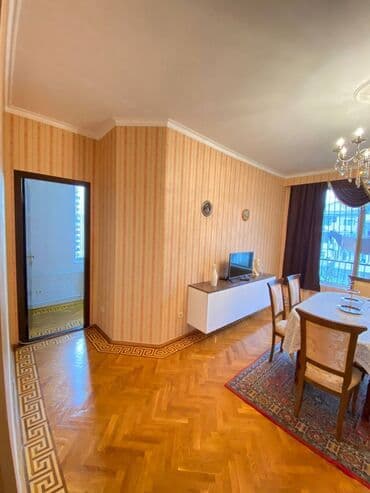 bakida kiraya evler: 28 may metrosuna yaxın Amerika səfirliyinə yaxın 5 mertebeli binanın — 9