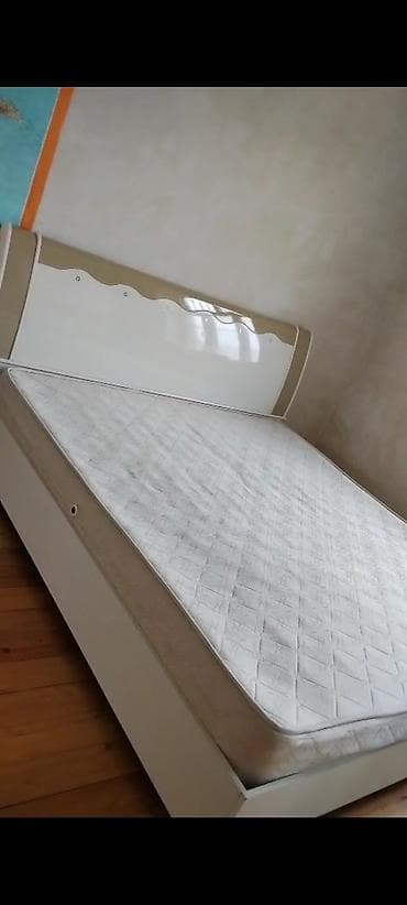 стенка для спальни: Двуспальная кровать, Шкаф — 2