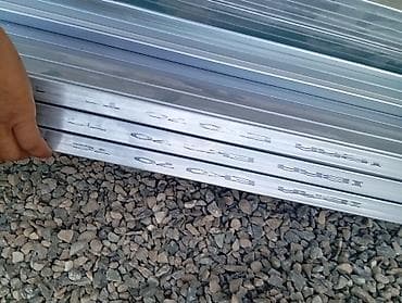 ucuz darvaza satilir: Slcipan profrli 4 metraliq biri 3 azn Darvaza qapi Plastik pencere — 1