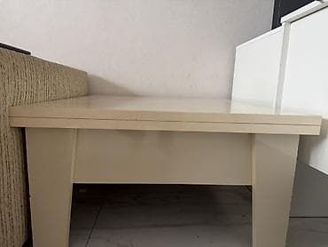 Sifarişlə ofis mebeli: Achilan Masa Acilan masa Xetai Metrosu Bej rəngdə kompakt salon/jurnal — 1