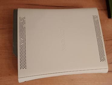 islenmis notebook aliram: Xbox 360 oyun paketi Komplekt: - Xbox 360 konsolu (ağ korpus) - 2 — 4