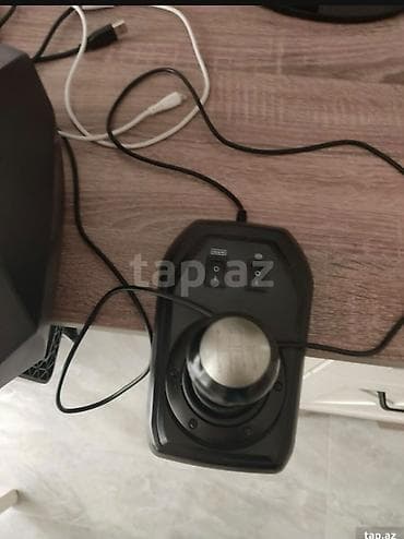 ps4 rul: PS4 Pro 2 TB + PXN V9 sükan seti paketi Məzmun: - Sony PlayStation 4 — 4