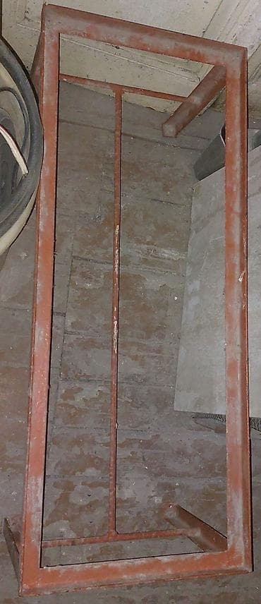 Metal karkas – dəmir masa/raf üçün əsas - Material: qalın divarlı