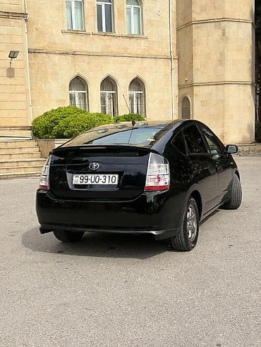 qaz 21 ceyrani: Toyota Prius: 1.5 l | 2007 il Hetçbek — 3