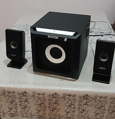 Musiqi mərkəzi,dinamiklər.2+1 Akustik sistem.Aktiv basovka və