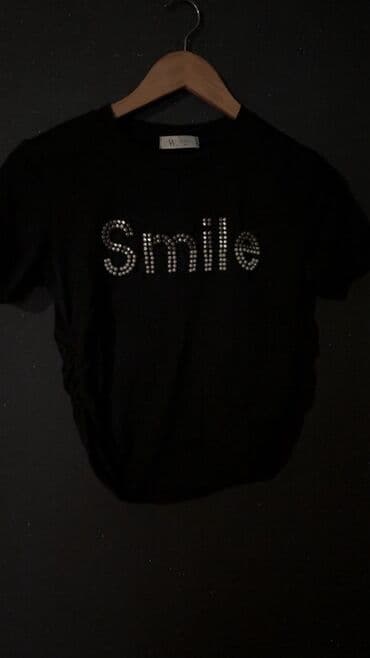 klassik qadın geyimləri: Qadın geyim dəsti – 4 parçalı İcinde hec geyinilmemis ve yeni olanida — 4