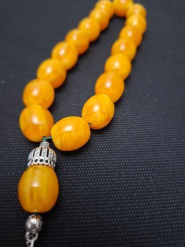 Sarı kəhrəba rəngli təsbeh ayin 6 kimi bu qiymət olacag. - Material