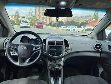 Chevrolet: Chevrolet Aveo: 1.4 л | 2013 г. 182601 км Хэтчбэк — 3