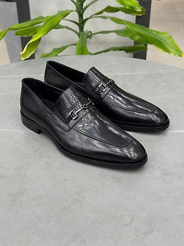 Ölçü: 42, rəng - Qara, Yeni — 1