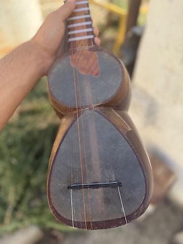 Тар: Tar – milli simli musiqi aləti - Korpus: iki hissəli armud formalı — 6