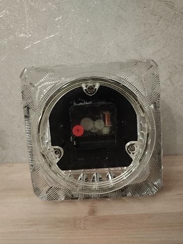 elektron sahat: Masaüstü saatlar, Elektron — 4