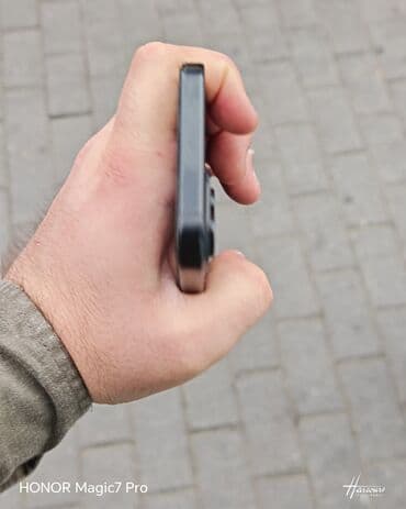 iphone 15 2 ci el: IPhone 15, 128 GB, Black Titanium, Zəmanət — 6