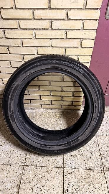 maşın rolu: Şin 245 / 50 / R 20 — 2