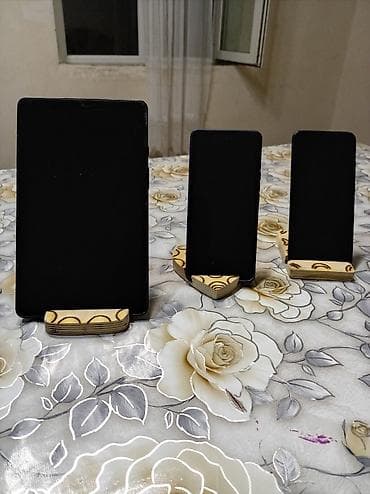 ev telefon altlığı: Taxta — 4