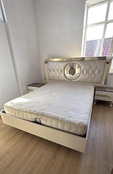 ucuz tul perdeler: Versace bazali yataq desti 750 manat.Catdirilma pulsuz.Unvan Bakixanov — 7