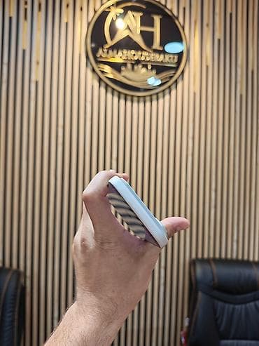 aifon 6 s: IPhone 17 Pro, 256 GB, White Titanium, Zəmanət, Simsiz şarj, Face ID — 7