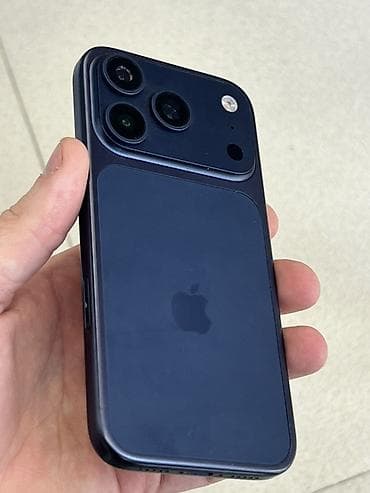 redmi 15 5g: IPhone 17 Pro, Qara, Simsiz şarj — 1