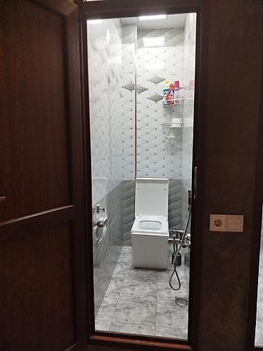 binədə ev: Mənzil satılır. Bina leninqrad proyekti di. Mənzil təmirsiz di, ancaq — 8