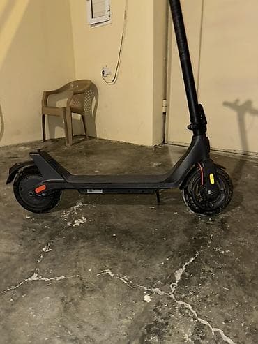 satt: İşlənmiş Elektrik samokat 10", 251 - 350 Vt, 16 - 25 km/s, Ödənişli çatdırılma, Pulsuz çatdırılma, Ünvandan götürmə — 1