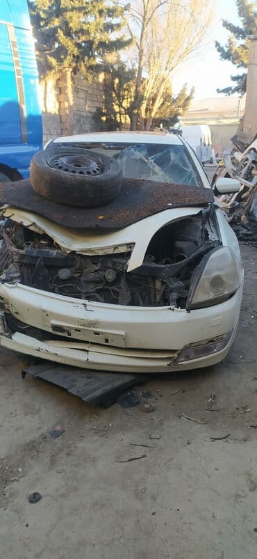 işlənmiş monitorlar: Nissan Teana J31 üçün orjinal ehtiyat hissələri var — 3