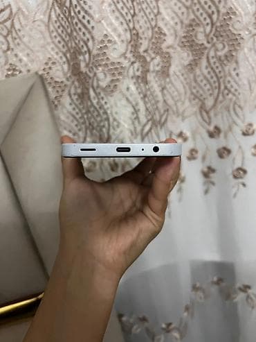 azerbaycan iphone 12 pro max: Samsung Galaxy A52 5G, 128 GB, rəng - Ağ, Barmaq izi — 3