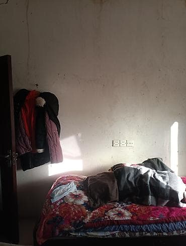 tecili ev: 5 otaqlı ev bütün kamunallar kombi istilik sistemi var yarım — 5