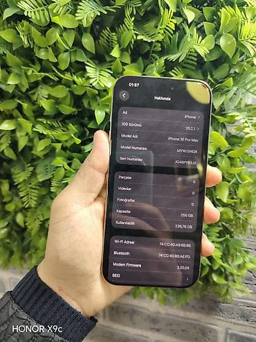 apple ekran: IPhone 16 Pro Max, 256 GB, Desert Titanium, Zəmanət, Simsiz şarj, Face ID — 4