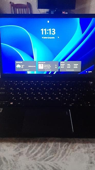 ASUS ZenBook noutbuku - Model xətti: ASUS ZenBook (nazik və yüngül — 4