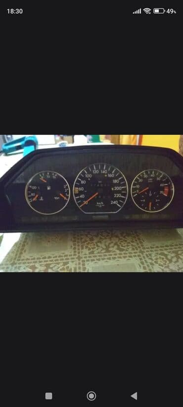 авто запчасти ауди: W124 üçün xrom halqa — 2