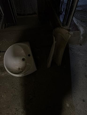 Двери и комплектующие: Məhsul: Keramik sanitar qarnituru – lavabo və ayaq dayağı komplekti — 2