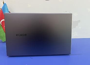 diz ustu komputerlər: HONOR noutbuk – şık metal gövdə və nazik çərçivəli böyük ekran — 2