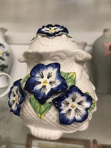 Винтажная сахарница