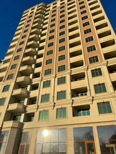 qarayev 4 otaqli kohne tikili: 3 otaqlı, Yeni tikili, m. Qara Qarayev, 143 kv. m — 2