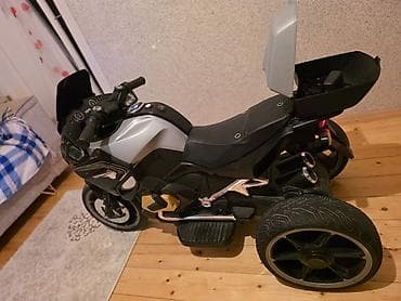 uşaq çəkmələri: Uşaq üçün elektrikli üçtəkərli motosiklet Çox az istifade olunub — 5